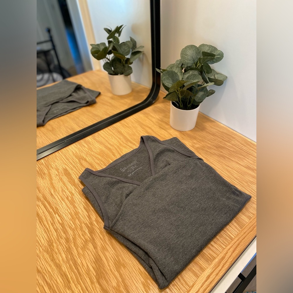 Lalabu Gray Women’s Small Baby Wearing Soothe Shirt with Box. Retails for $79.95